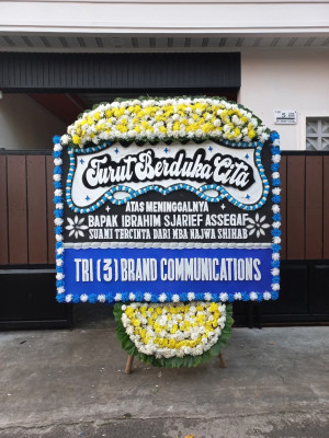 Papan Bunga Duka di Kupang Bersih